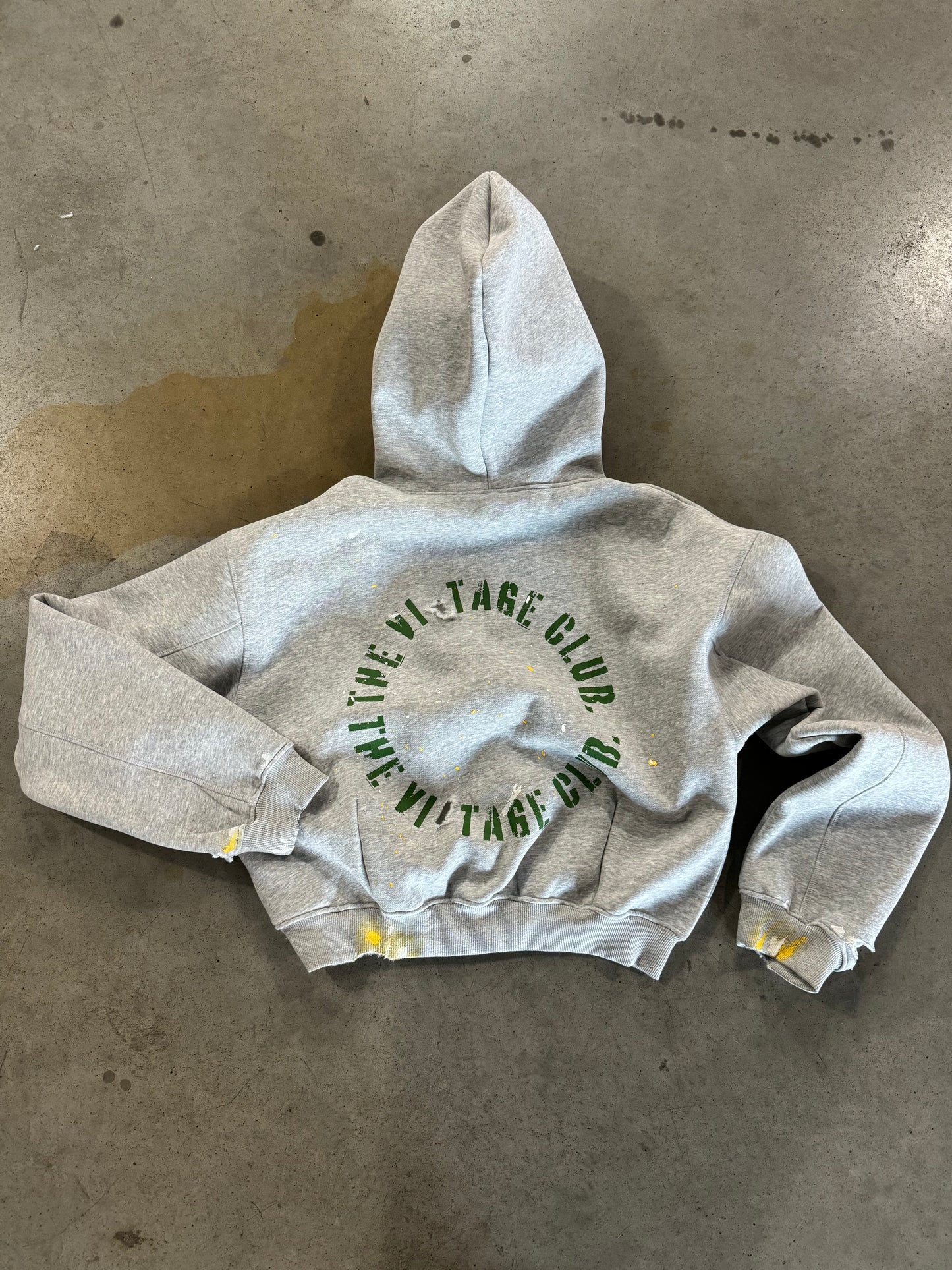 EVERYDAY DISTRESSED HOODIE